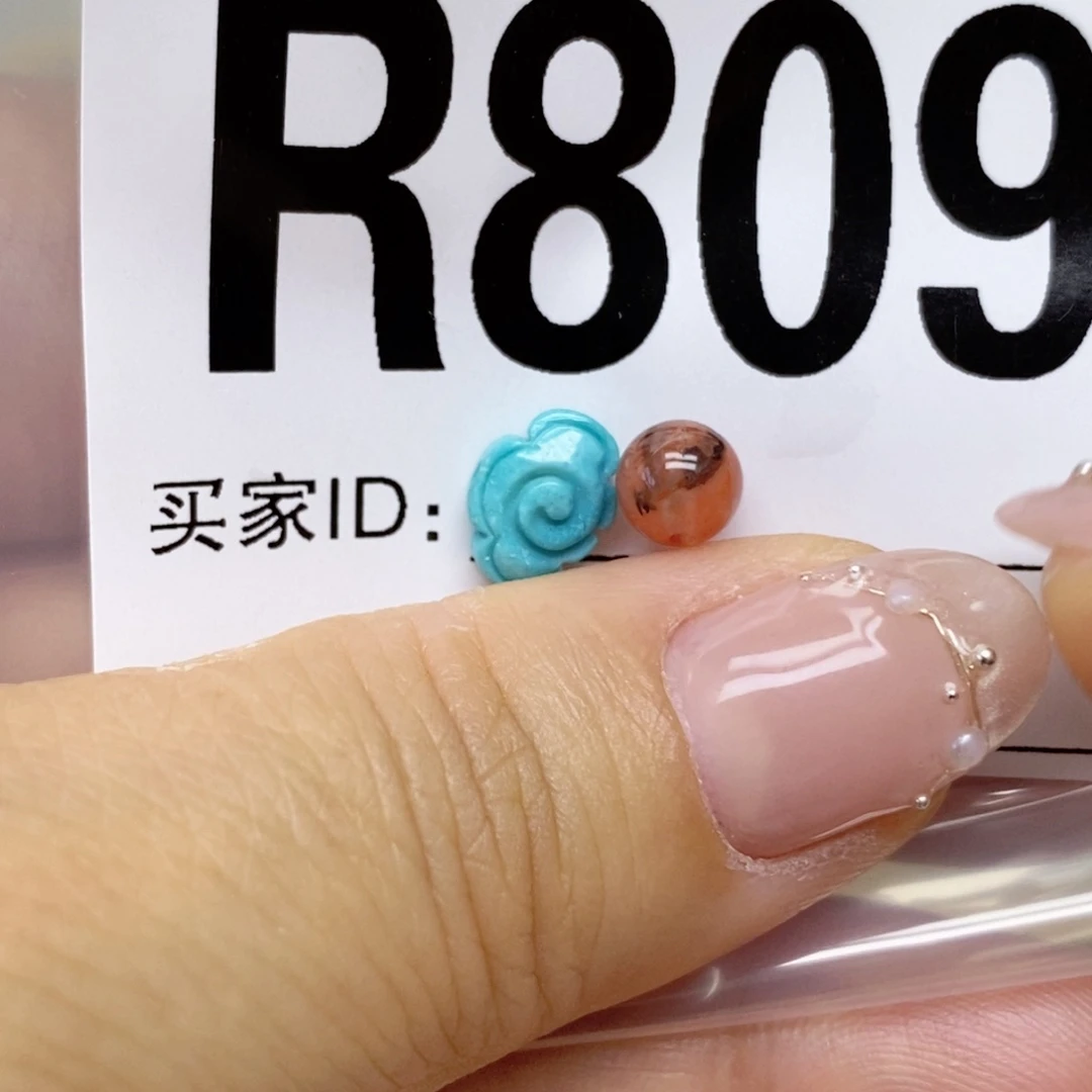 南红玛瑙配饰未镶嵌