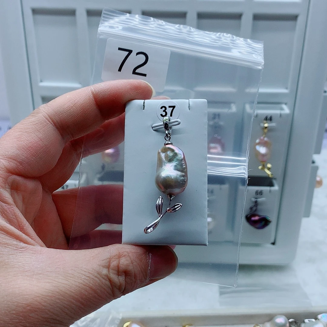 合金吊坠(不含链)淡水珍珠