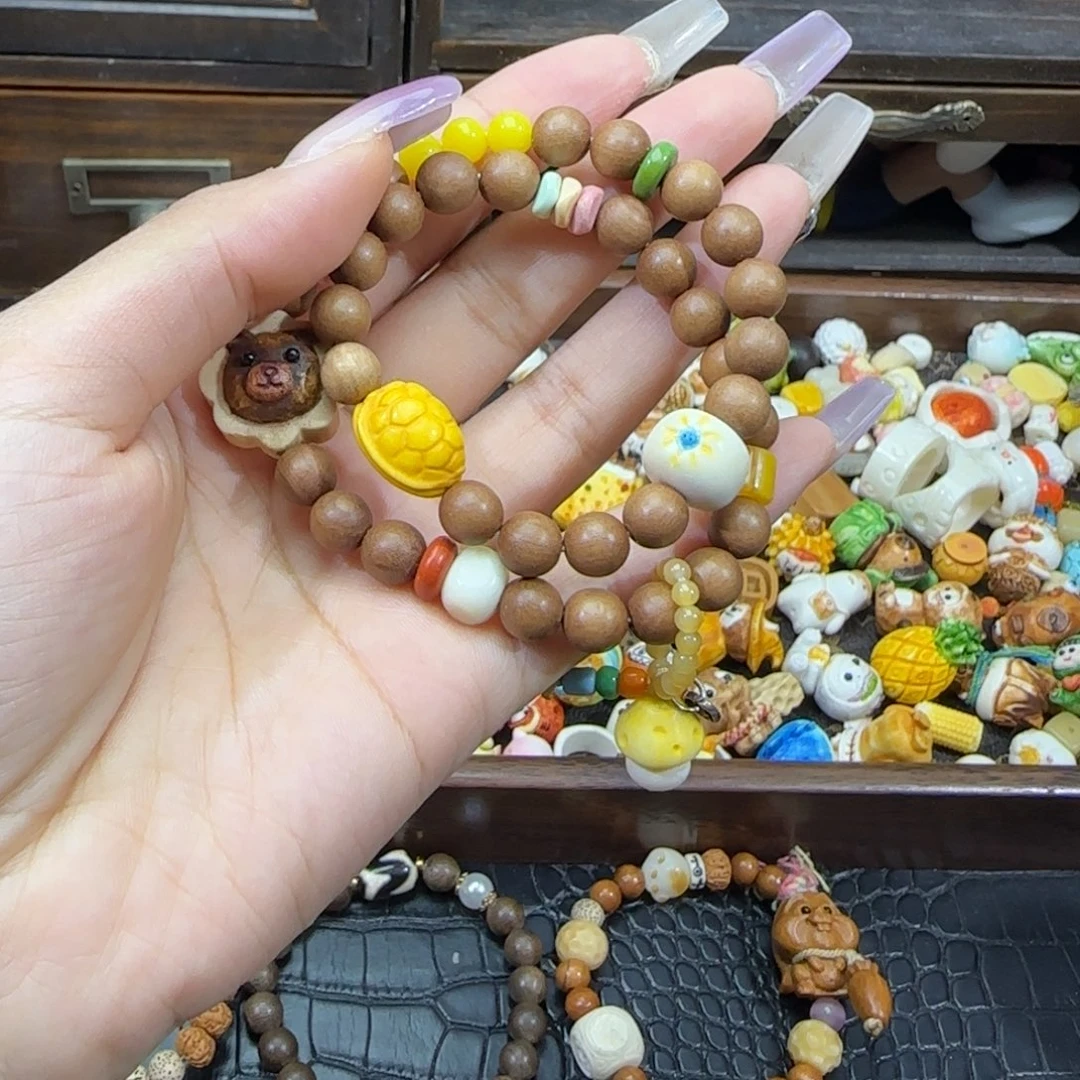 木质非金属小熊饼干木质手串