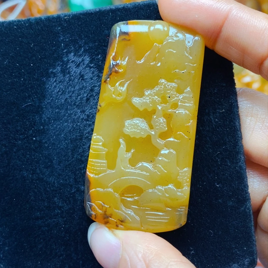 未镶嵌石英质玉（黄龙玉）吊坠(不含链)