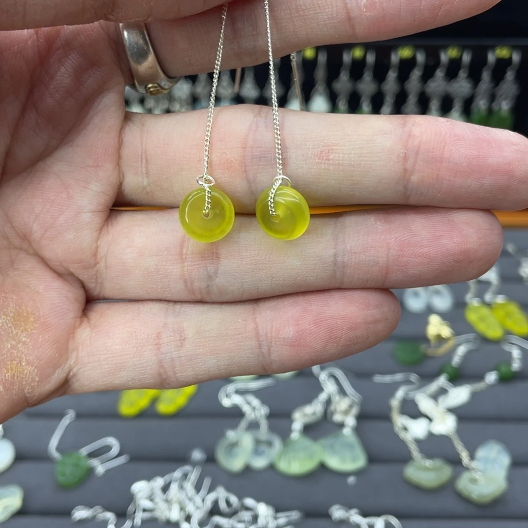 蛇纹石玉耳饰银S925镶嵌