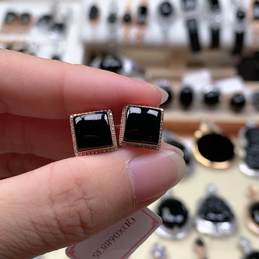 【闪购商品】翡翠耳饰18K金镶嵌墨翠