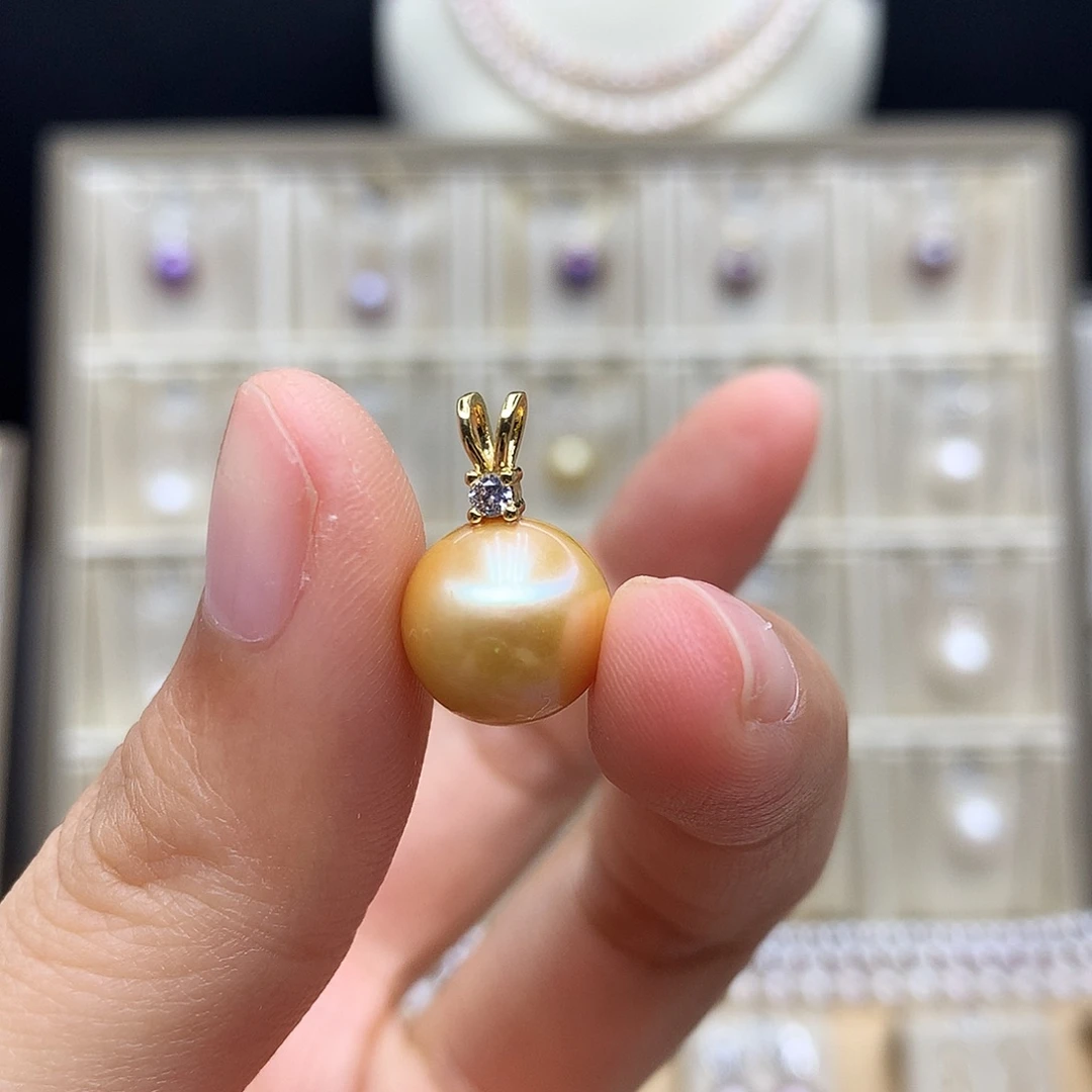 淡水珍珠合金颈饰