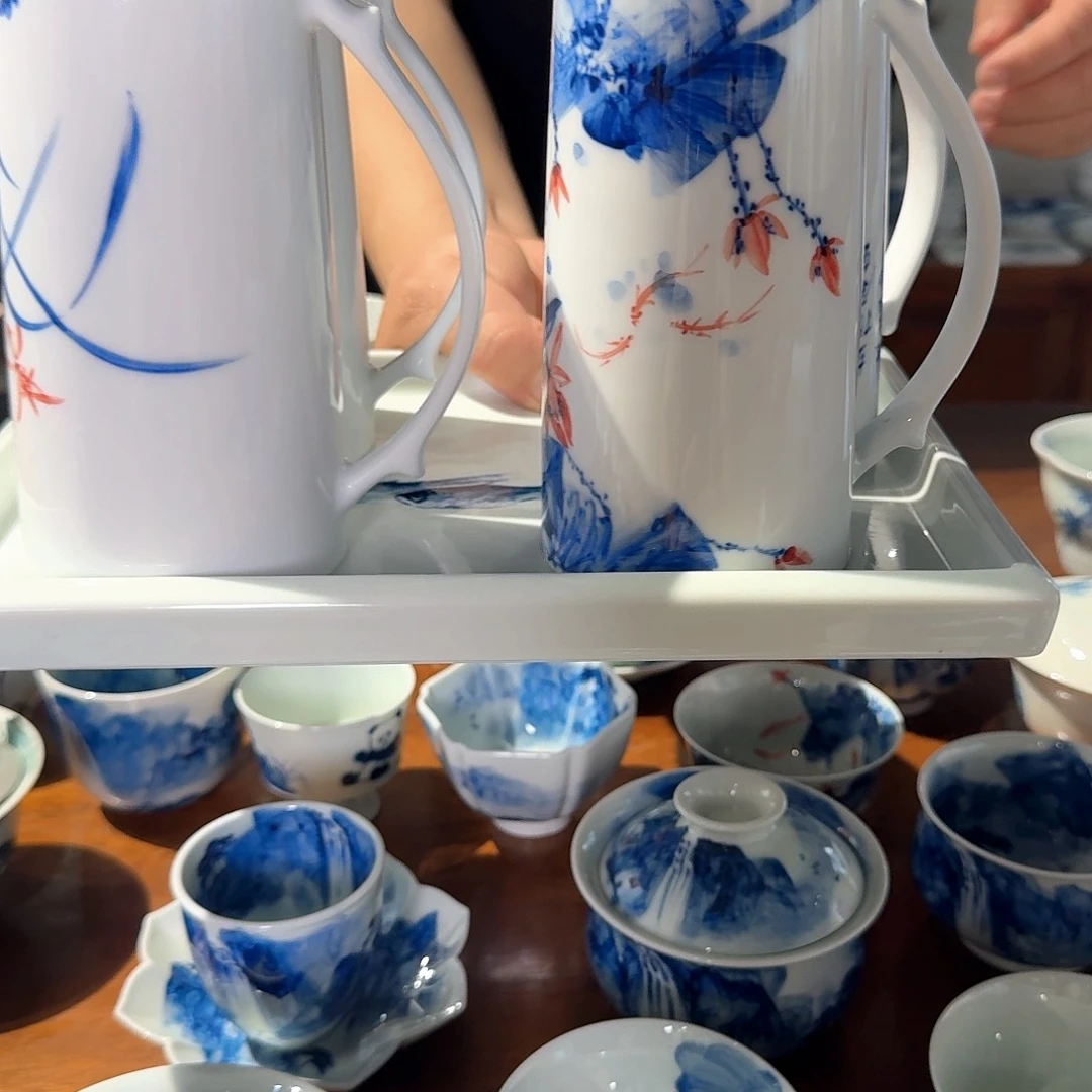 暖***青花手绘荷花主人杯