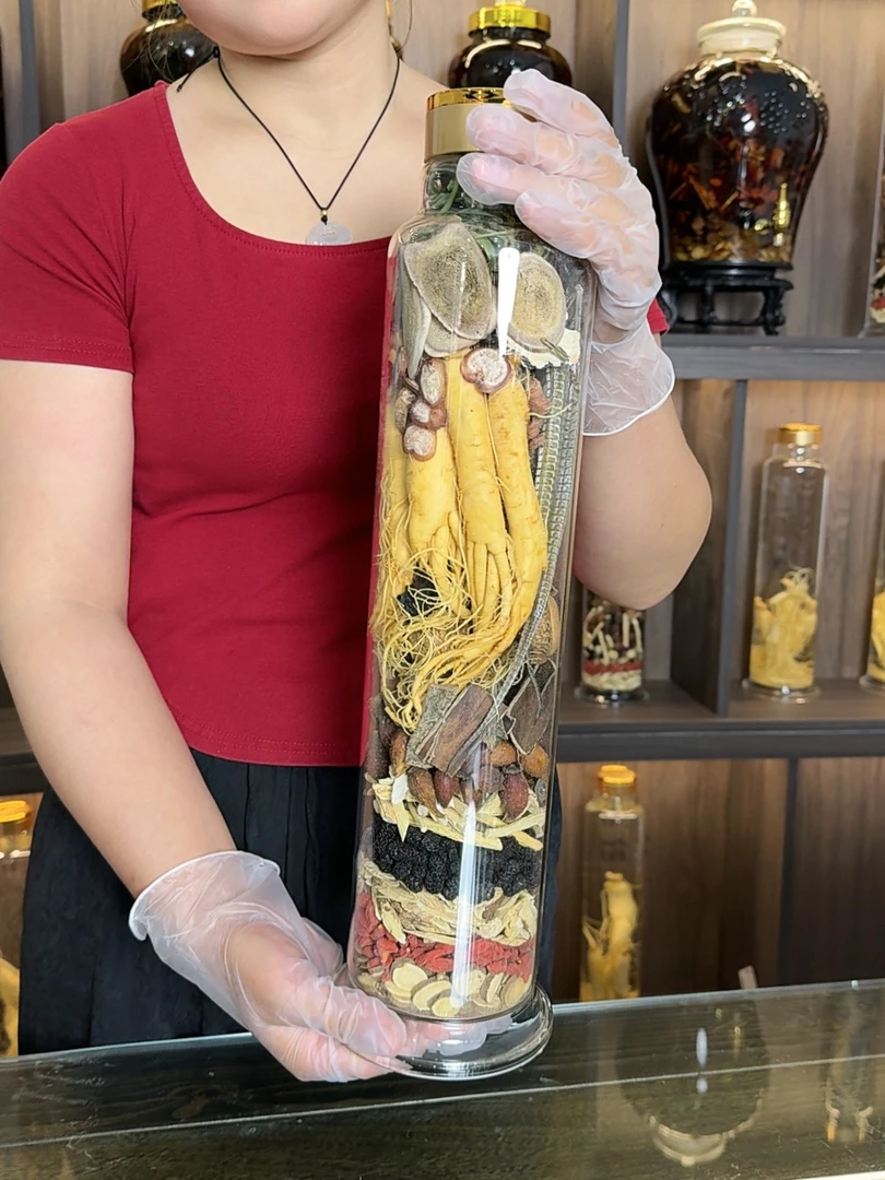 高硼硅玻璃瓶送4根人参21种组合泡酒料