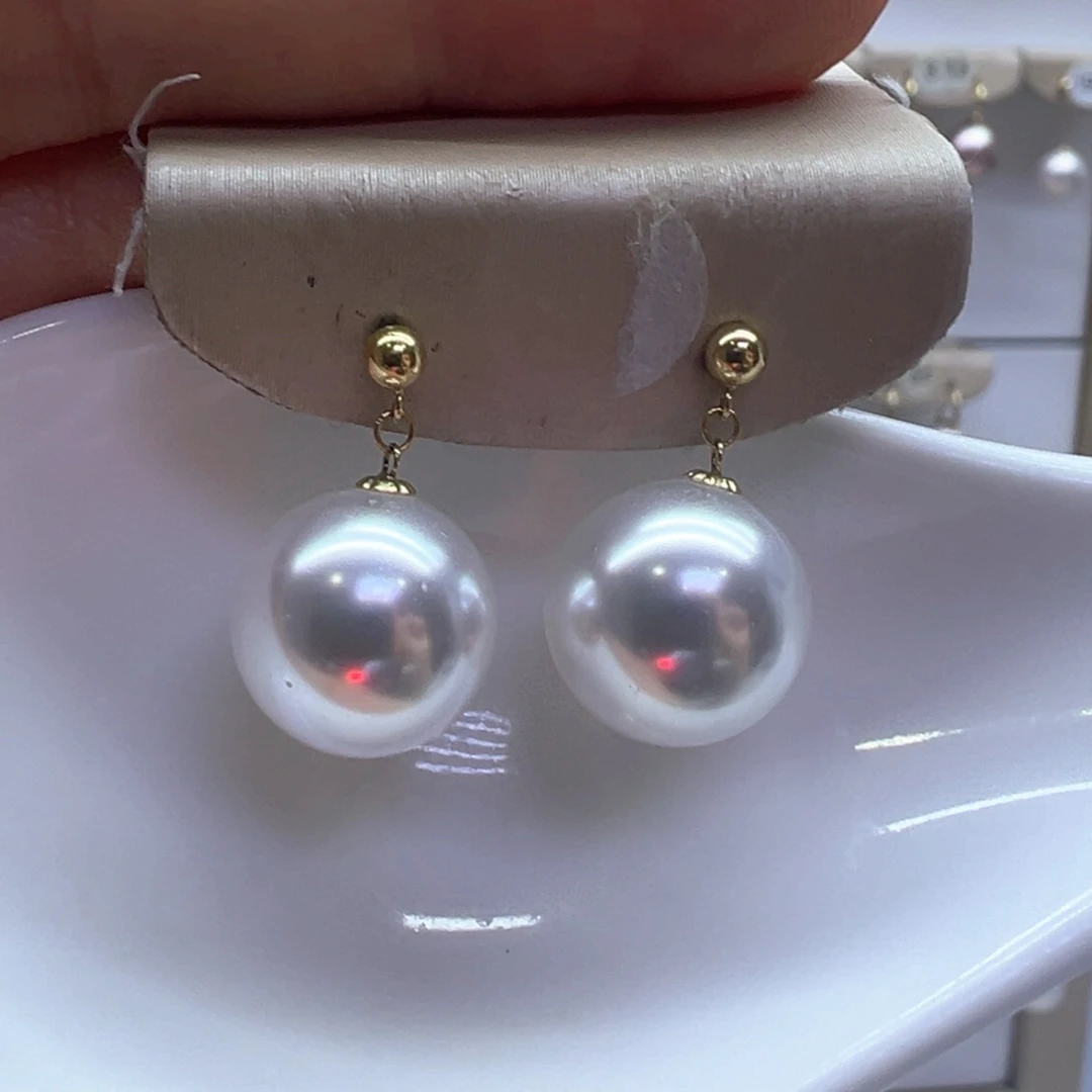 18K金镶嵌淡水珍珠耳饰