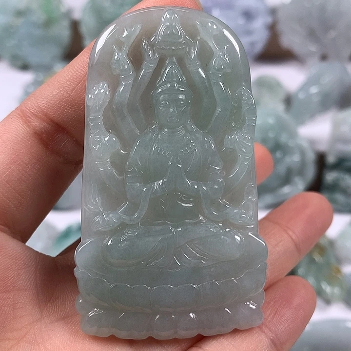 翡翠未镶嵌颈饰千手观音福利