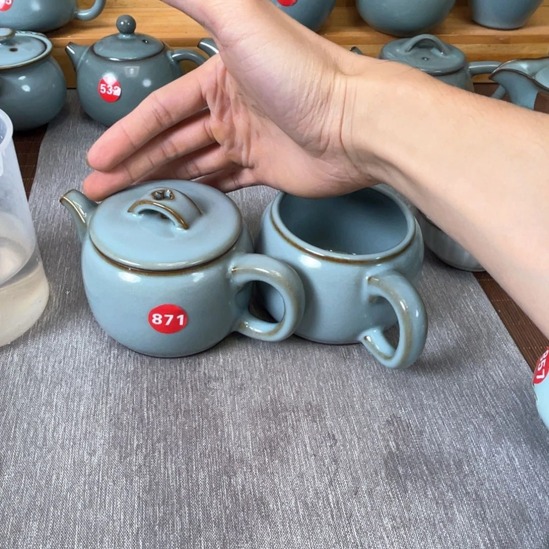 瓷片小微瑕。。。。。。。。。。。