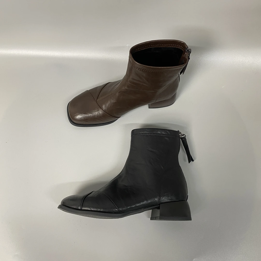 秋冬新款时尚百搭气质英伦风法式方头加绒软底粗跟小短靴 99-13