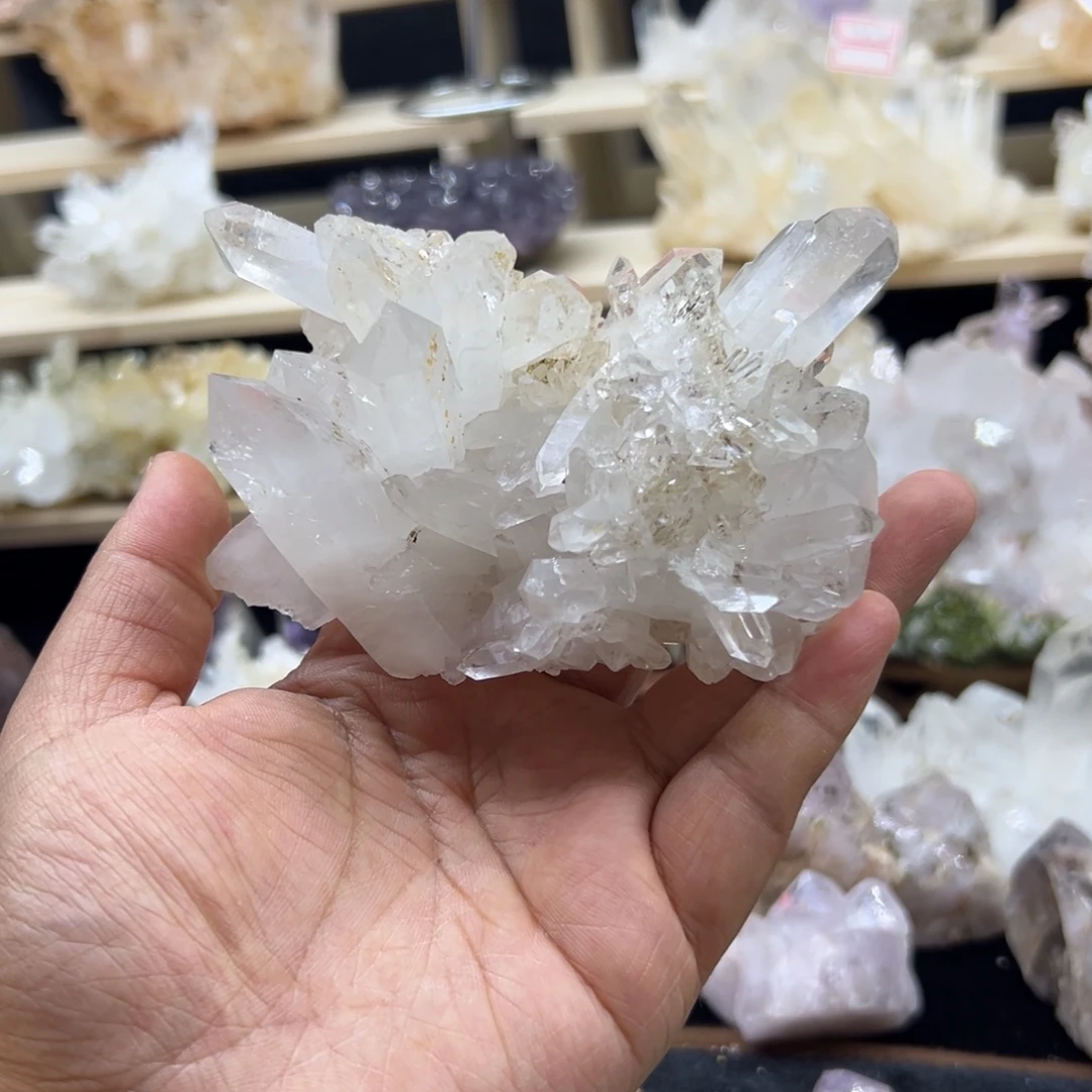未镶嵌水晶珠宝半成品