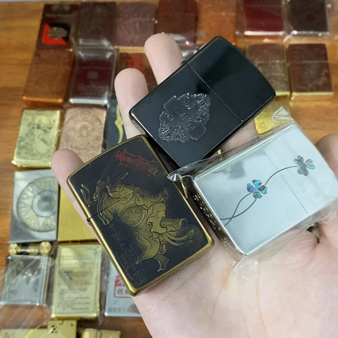 T***贾战壕黄铜煤油打火机福利