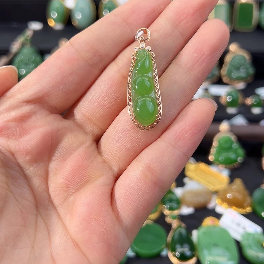 和田玉18K金镶嵌吊坠(不含链)