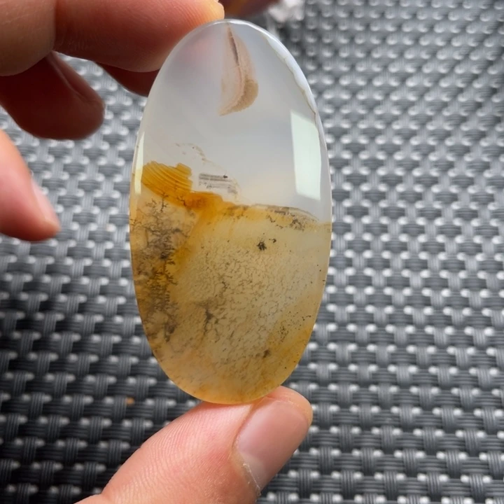 未镶嵌颈饰玛瑙/玉髓西****迹