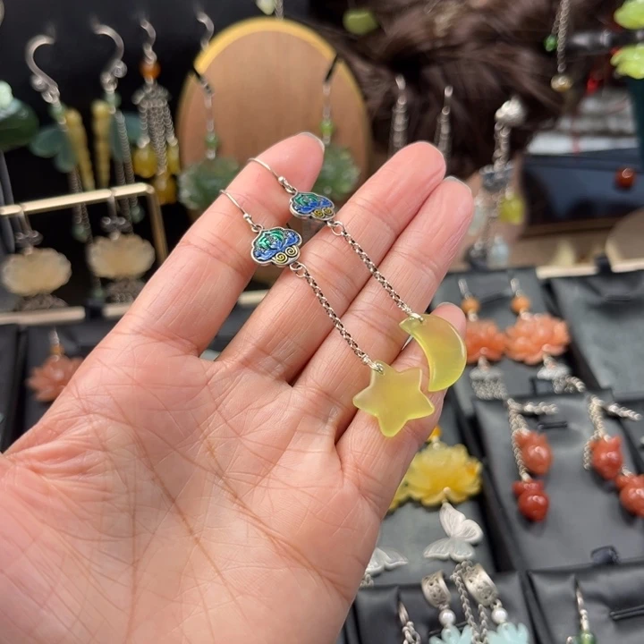 蛇纹石玉银S925镶嵌耳饰