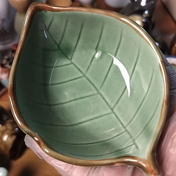 盘米****…瓷片陶瓷杯盘壶碗都有