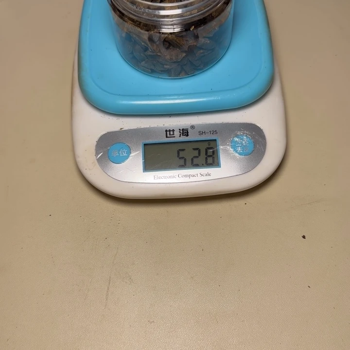 树脂制品吾海南虎斑棋50克