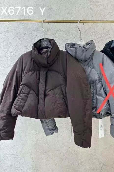 6716冬新款设计感小众甜酷风烫钻个性外套He