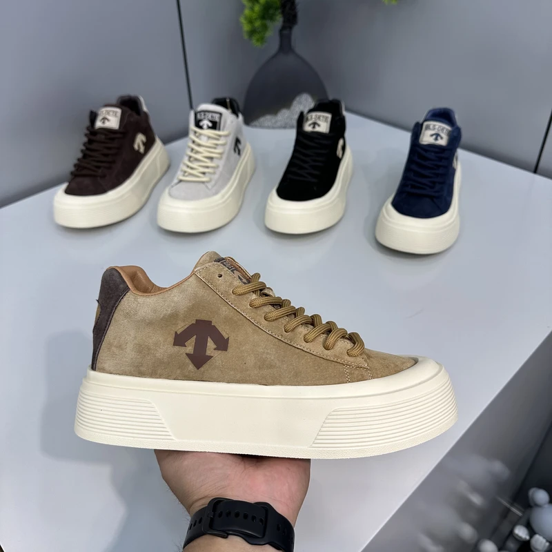 秋季新款男士休闲鞋时尚中帮百搭皮面舒适纯色圆头运动鞋