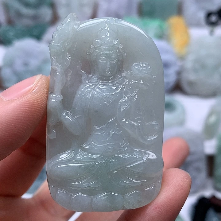 翡翠未镶嵌颈饰虚空藏菩萨福利