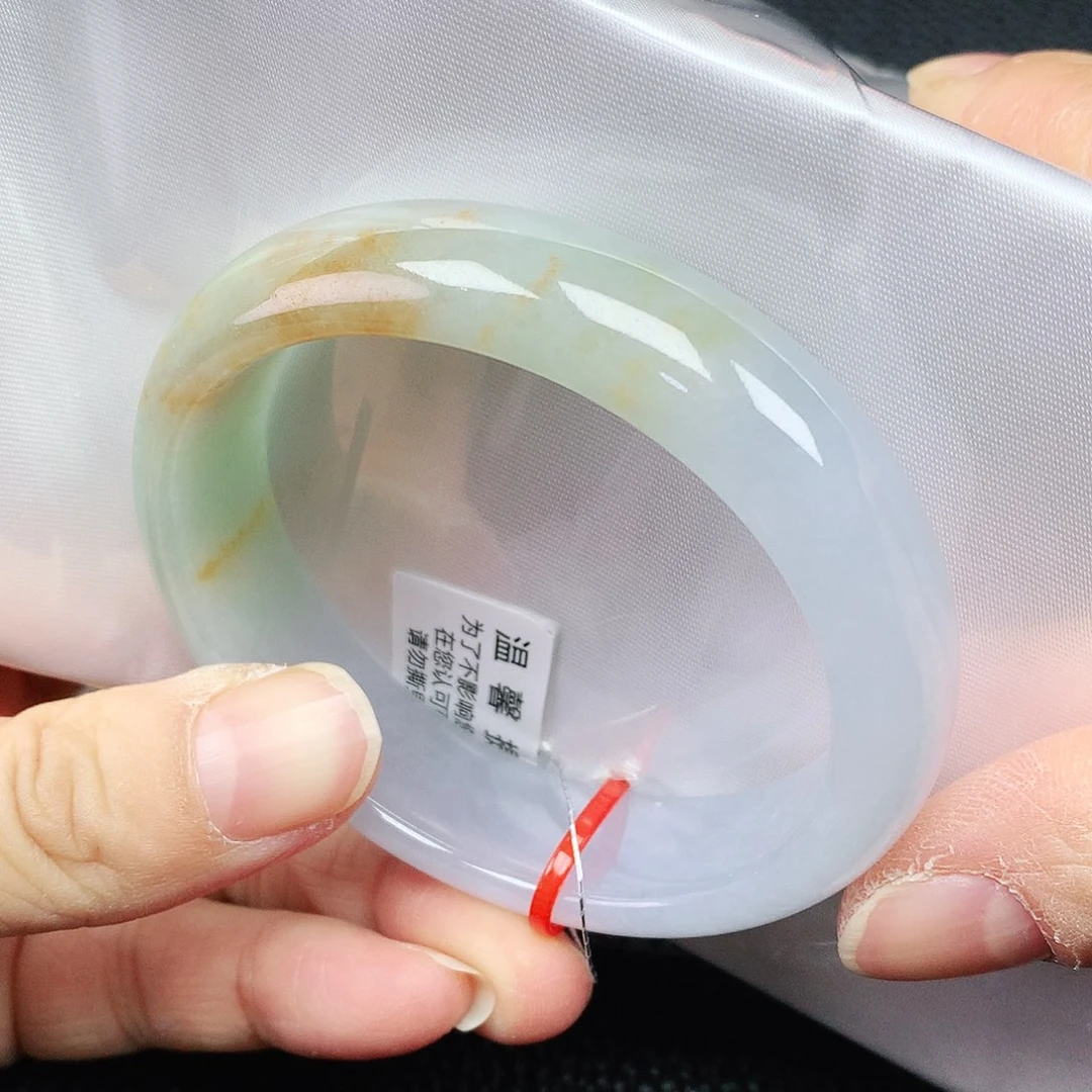 翡翠手镯未镶嵌54贵轮胎