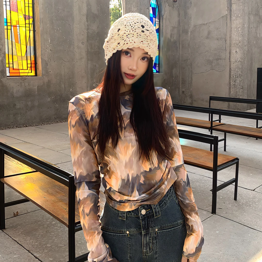 【尔给】春夏渐变扎染长袖短款时尚圆领撞色女士设计感小众罩衫