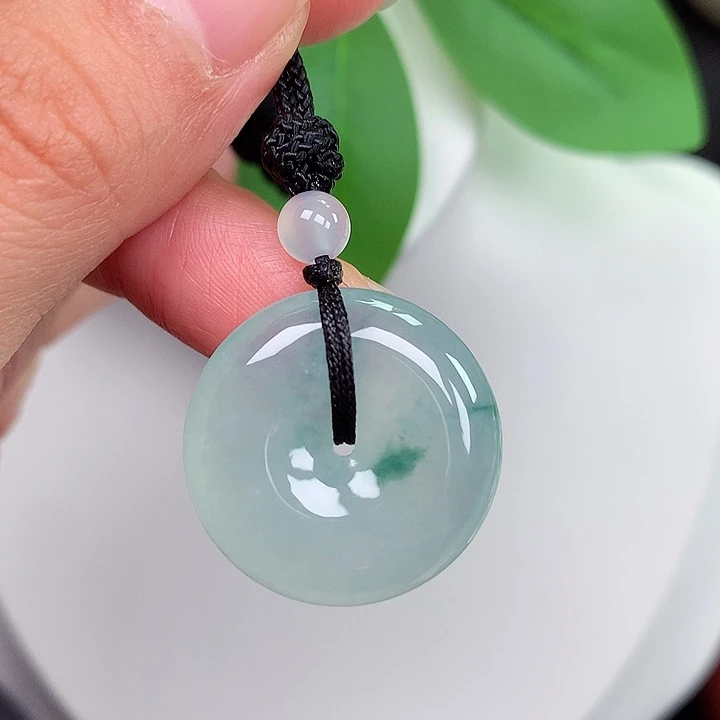 颈饰未镶嵌翡翠平安扣 23.1x5.7mm