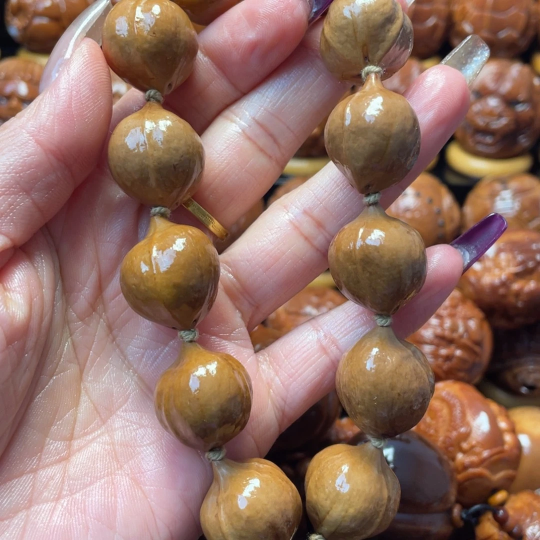 把件橄榄核橄榄球