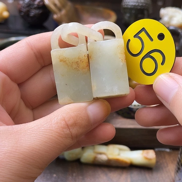 和田玉（糖玉）未镶嵌颈饰
