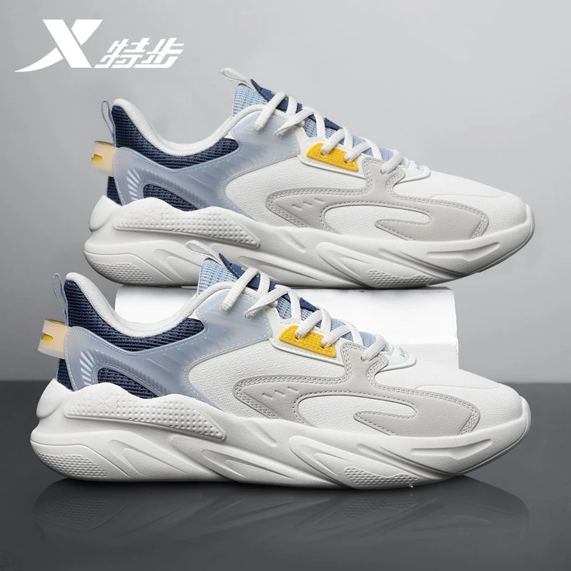 特步男鞋正品夏季皮面款清仓轻便运动鞋防水时尚百搭潮流鞋老爹鞋