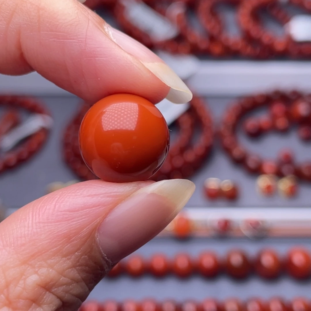 ༒***༒南红玛瑙未镶嵌配珠14.1mm瓦西纯柿子红满肉单珠