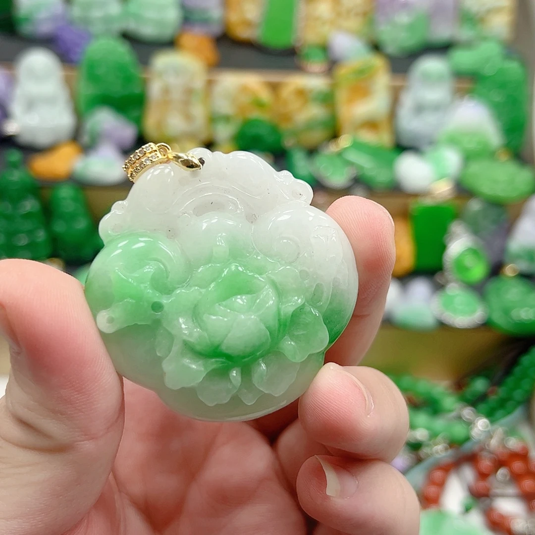 翡翠银S925镶嵌吊坠(赠链)