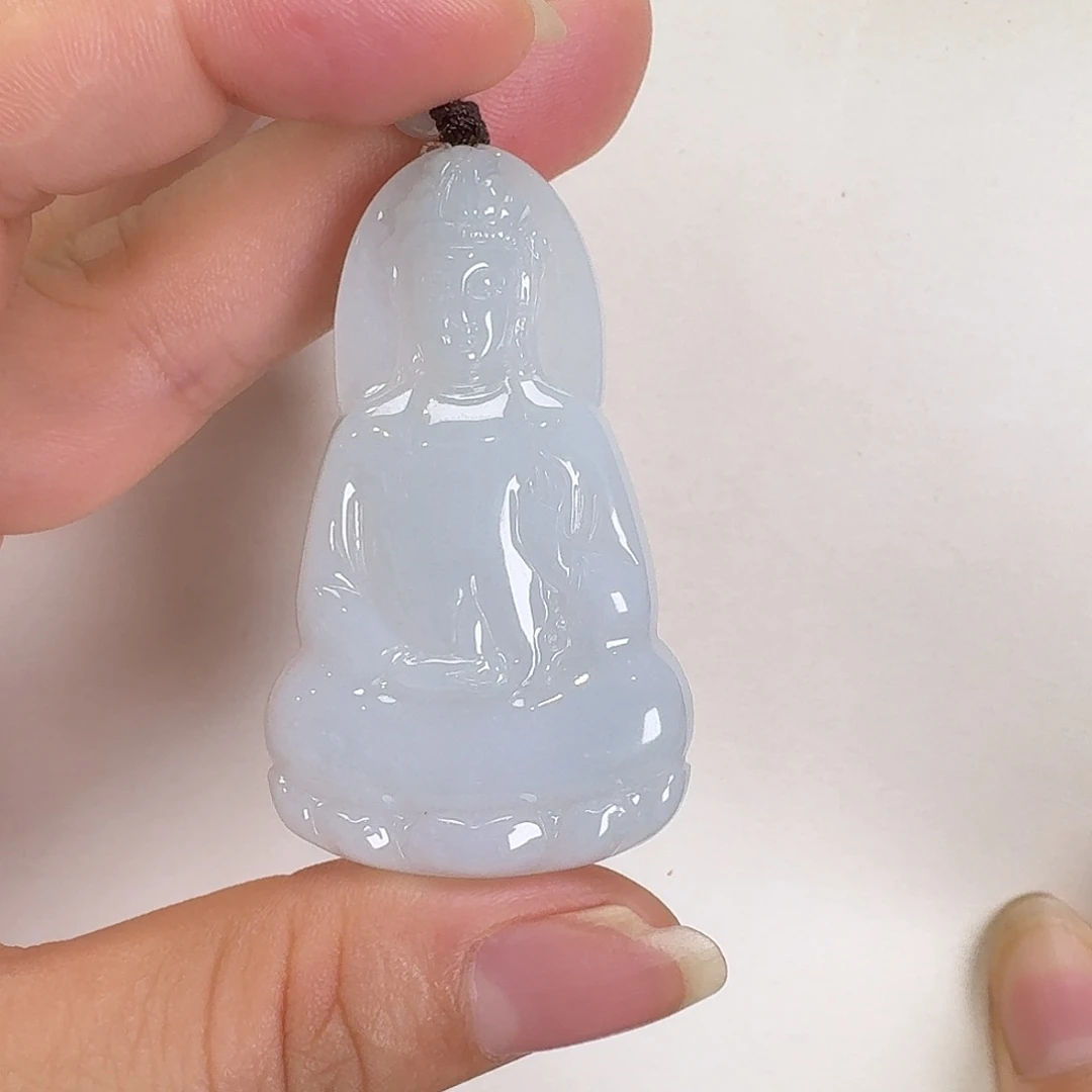 翡翠未镶嵌颈饰素衣观音