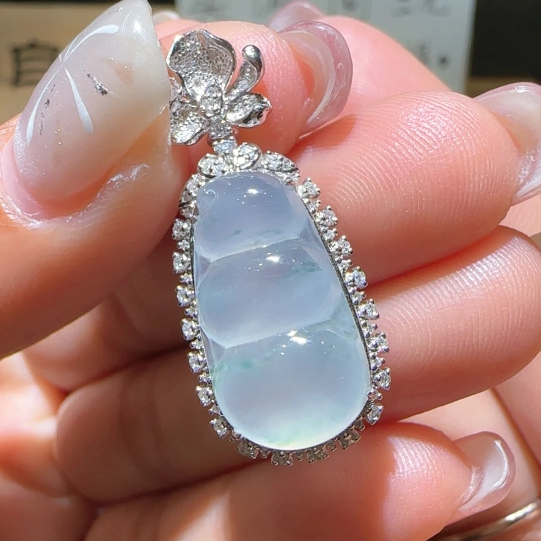 【闪购商品】翡翠颈饰18K金镶嵌缅甸