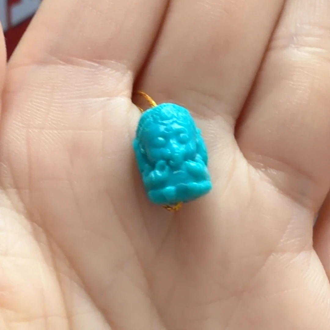 绿松石未镶嵌颈饰