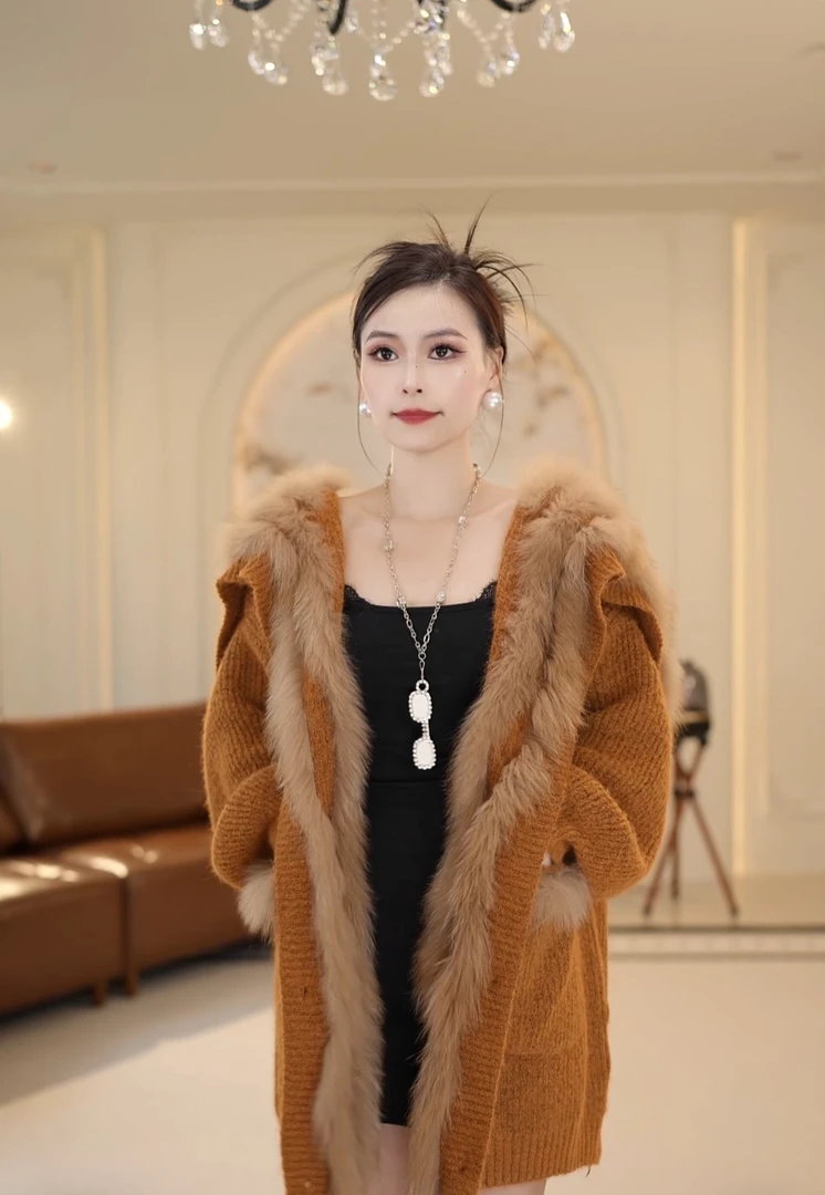 FANLANGHU品牌【浪漫欧尼】设计师新款狐狸毛车条外套002