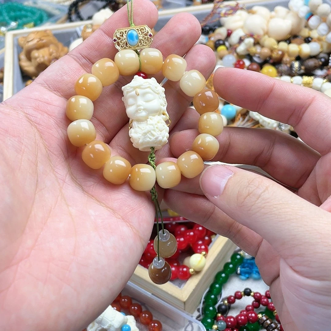 玉髓手饰银S925镀金镶嵌