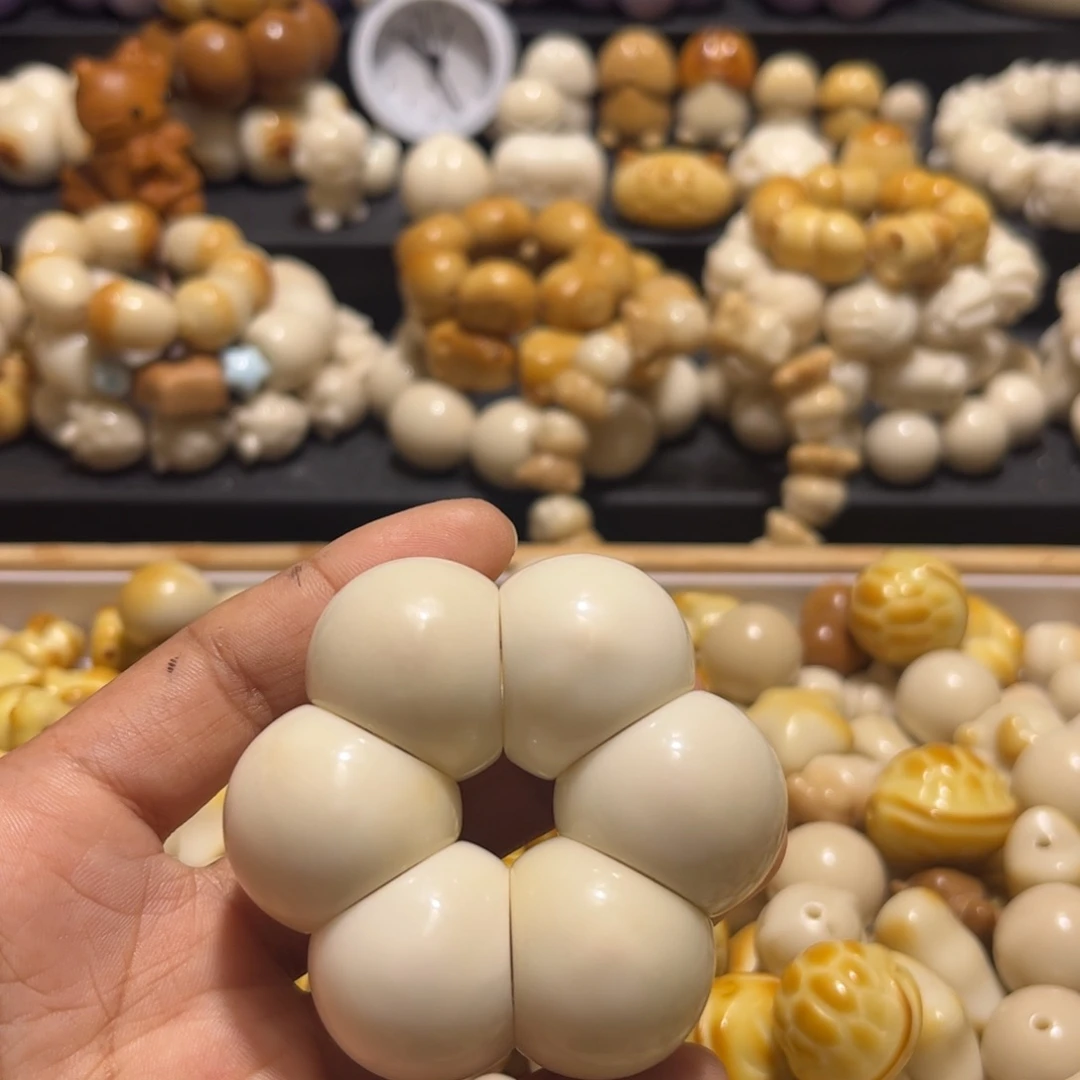 吊坠菩提根/象牙果瑕疵