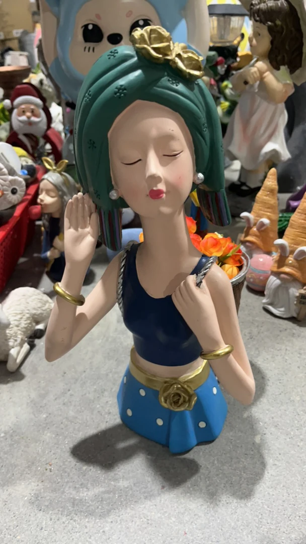 瓷创意树脂绿头巾背框女孩盆摆件