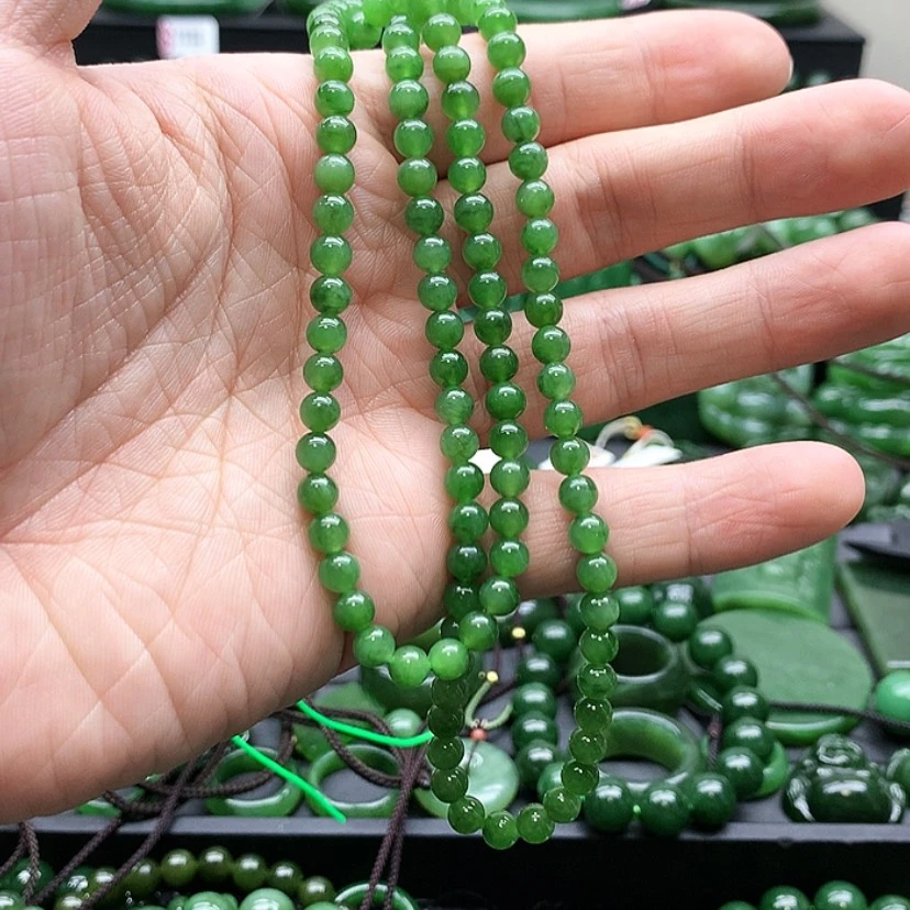 【闪购商品】和田玉（碧玉）颈饰未镶嵌展****¥