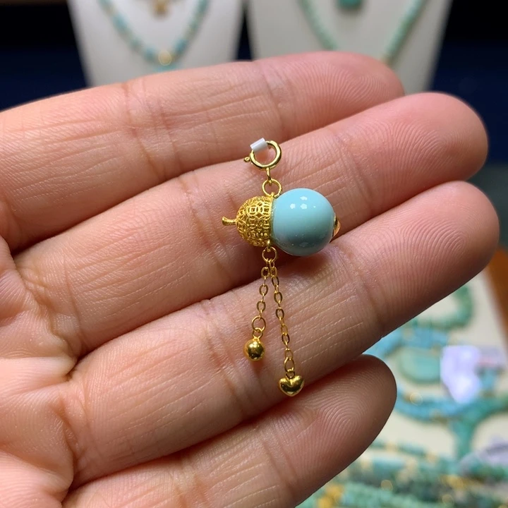 绿松石18K金镶嵌挂件