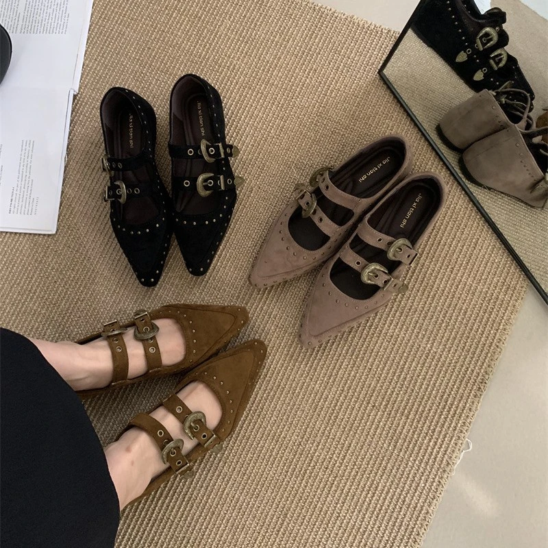 法式内增高时尚铆钉尖头皮带扣玛丽珍鞋女2025秋新款复古百搭单鞋