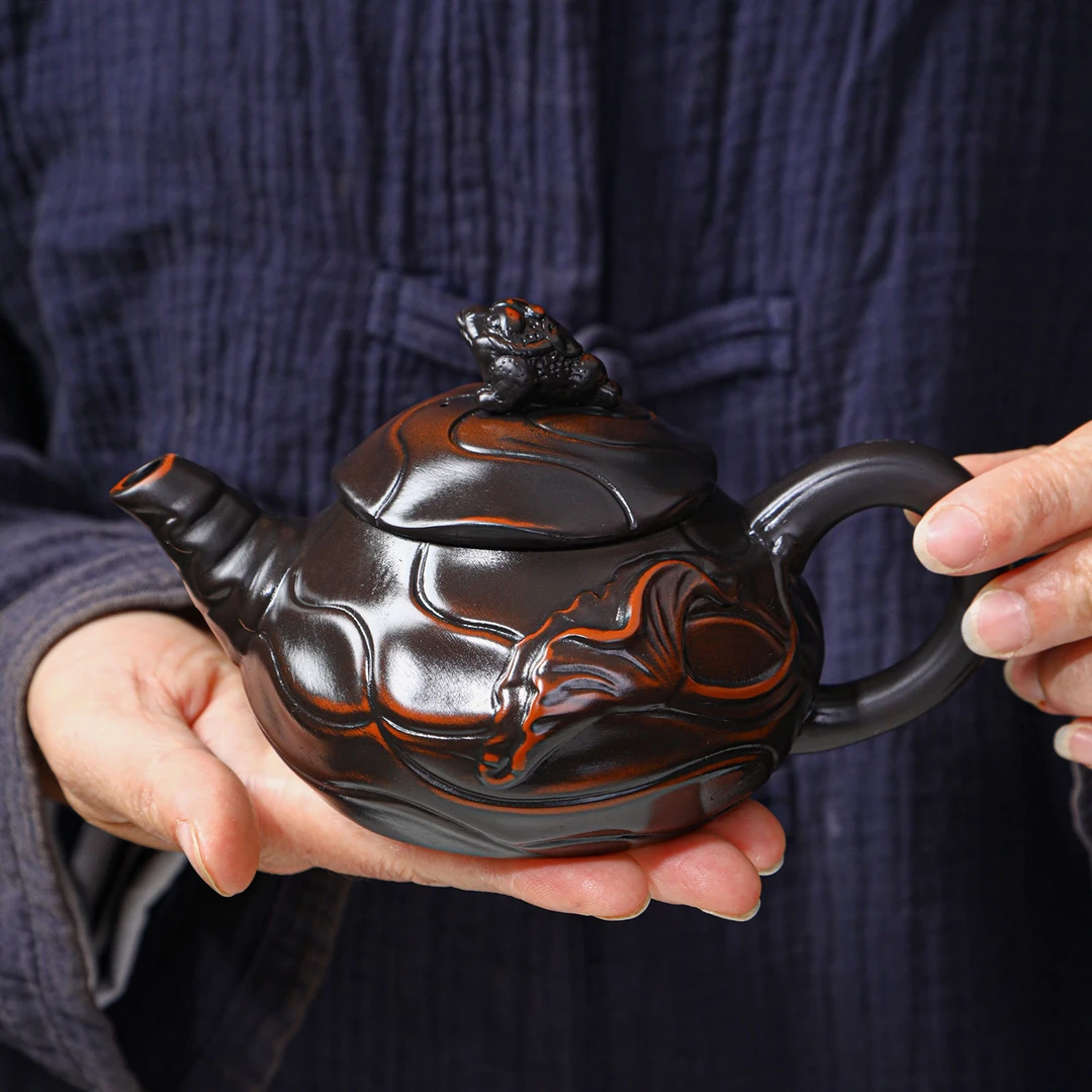 复古紫陶荷花金蟾壶（陈为勤）DY180