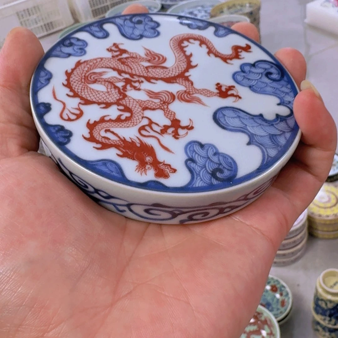 瓷片釉里红穿云龙盖置景德镇