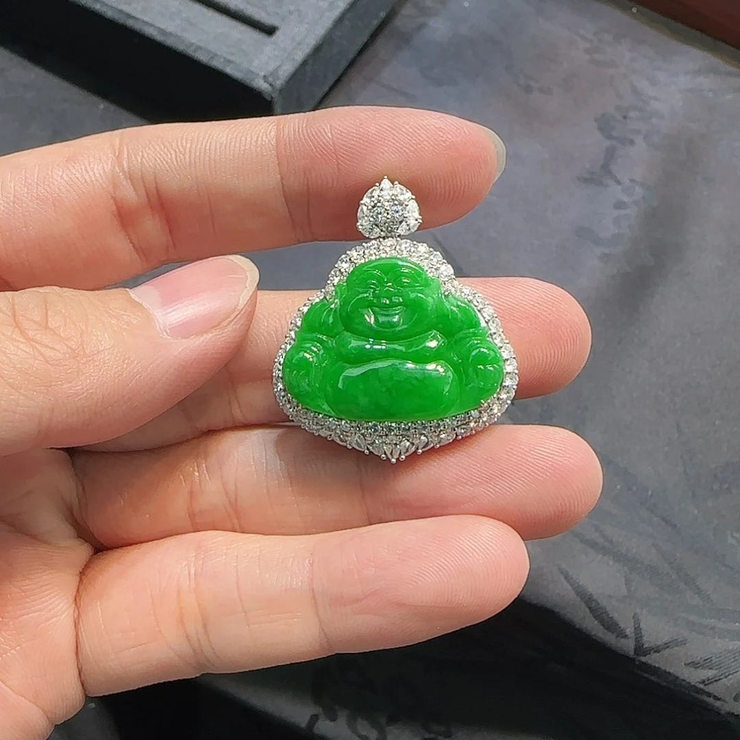 翡翠吊坠(不含链)18K金镶嵌