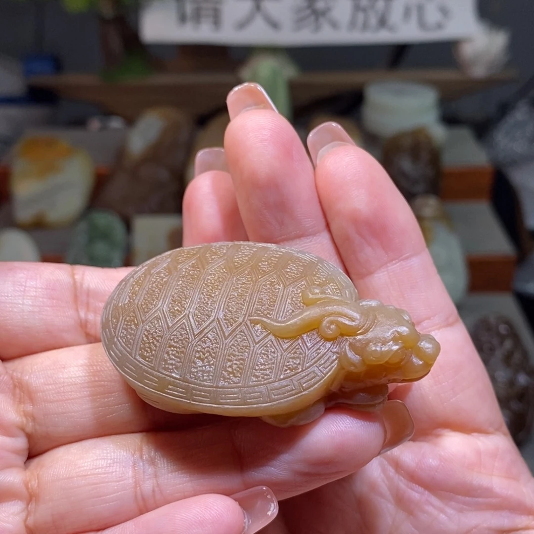 定制和田玉且末糖龙龟