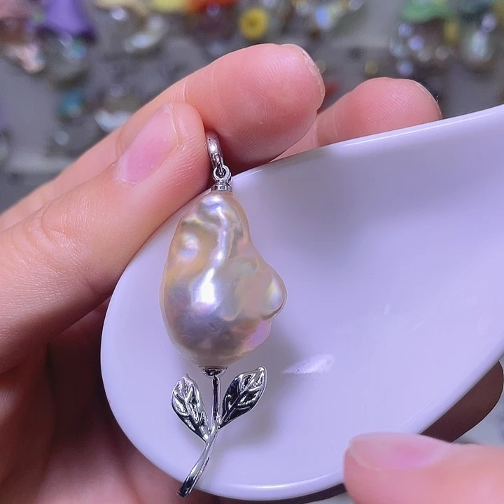 淡水珍珠合金颈饰109