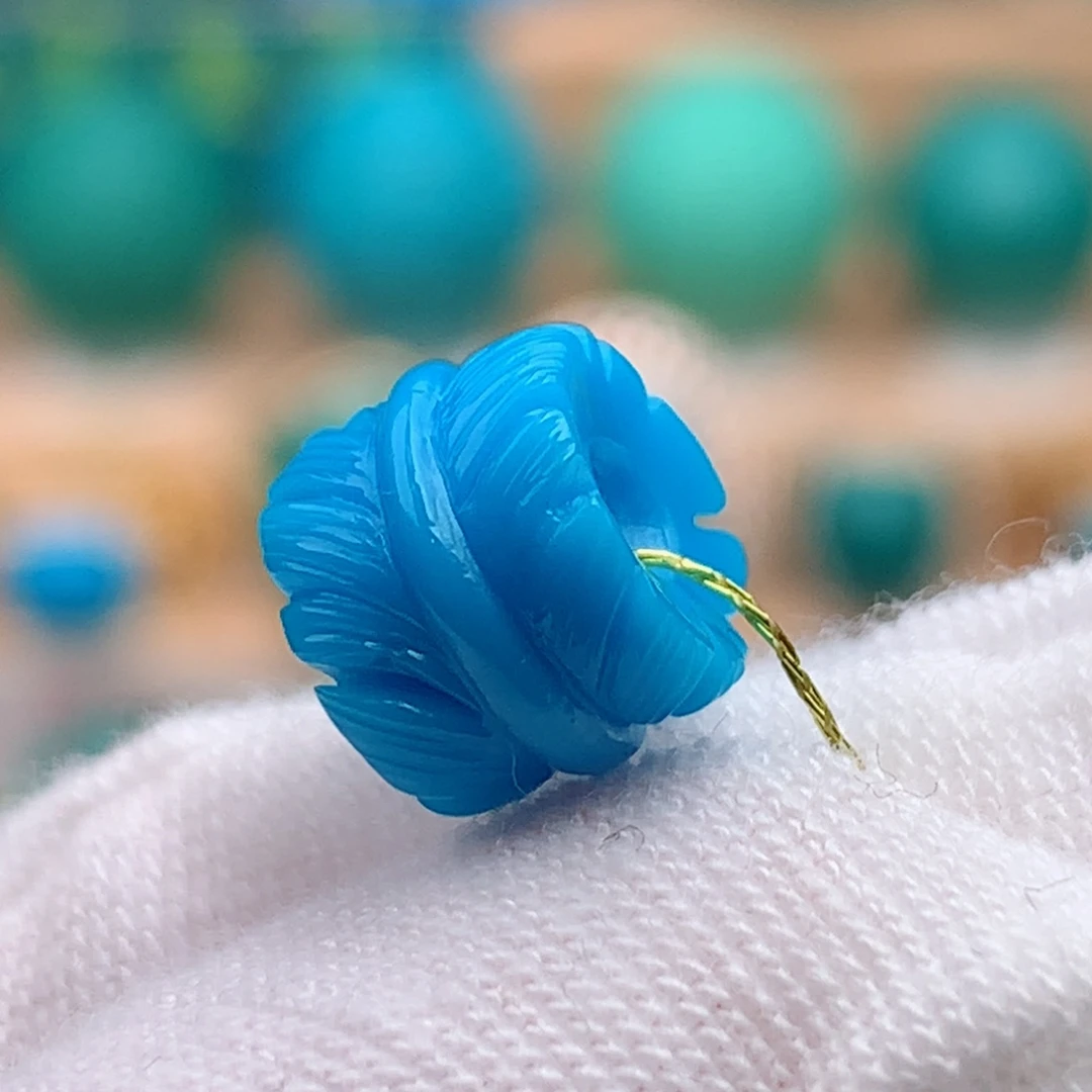 未镶嵌绿松石珠宝奇石