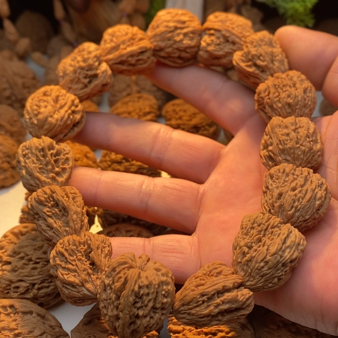 文玩核桃吊坠南将石一根筋手持27+