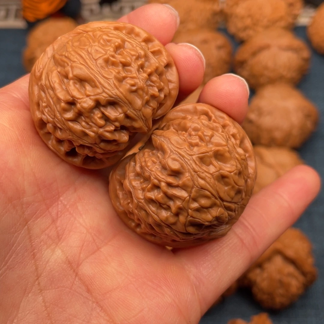 把件文玩核桃37全品毕业球桃心宫灯