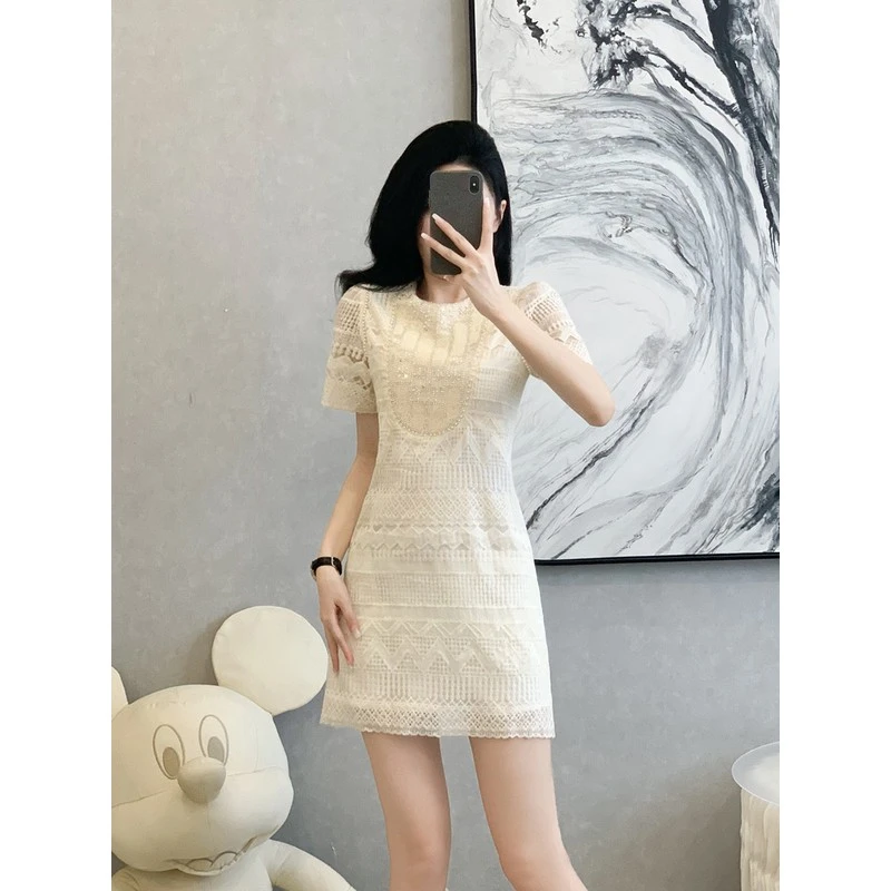 名媛镂空蕾丝连衣裙女夏季新款高级感a字裙子小个子短裙正式场合
